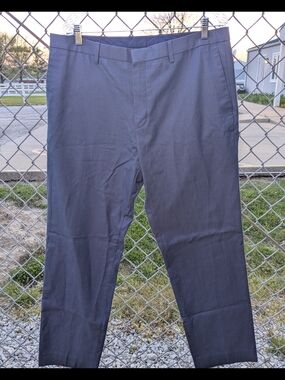 Banana Republic Men's Dress Pants in Navy Size 36x34